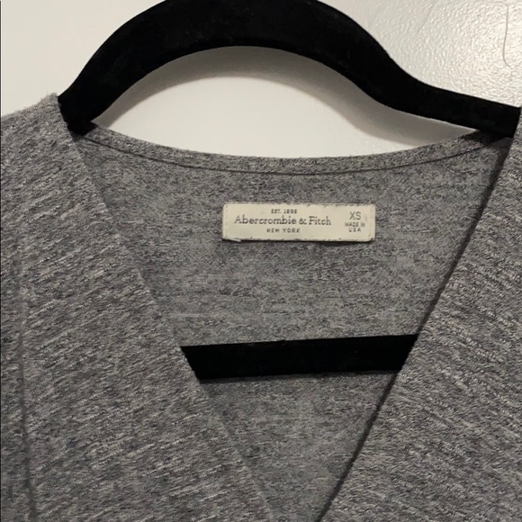 Abercrombie shirt good quality - Picture 2 of 3